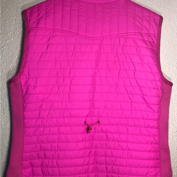 Daisy Vest Size XL Hot Pink Excellent Condition Gold Hardware 20”Arm 2 Arm 24” L - Picture 2 of 7